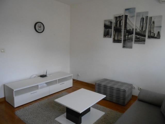 Novi Beograd - Belville, garsonjera, 32 m2, nameštena