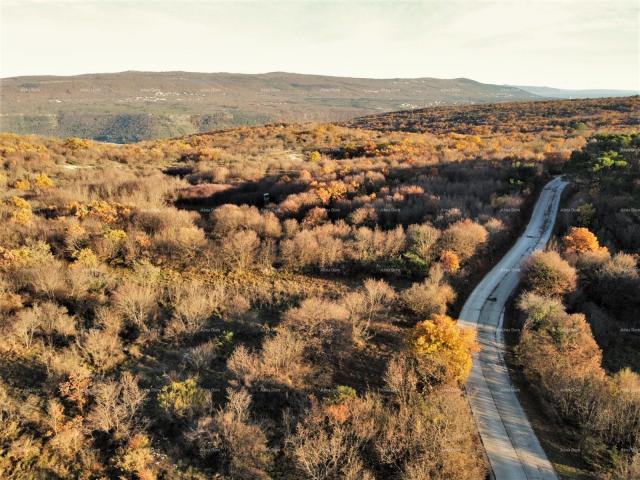 Građevinsko zemljište Prodaja poljoprivrednog zemljišta, Hrboki! 25. 000 M2 IDEALNO ZA OPG. 