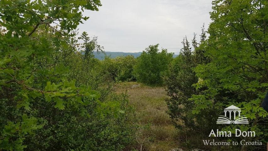 Građevinsko zemljište Prodaja poljoprivrednog zemljišta, Hrboki! 25. 000 M2 IDEALNO ZA OPG. 