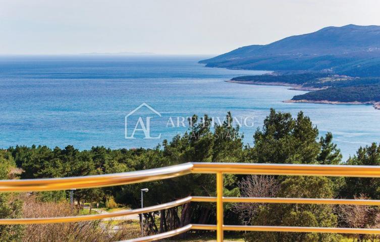 Istria, Rabac - a nice two-bedroom apartment with a pool and a panoramic sea view