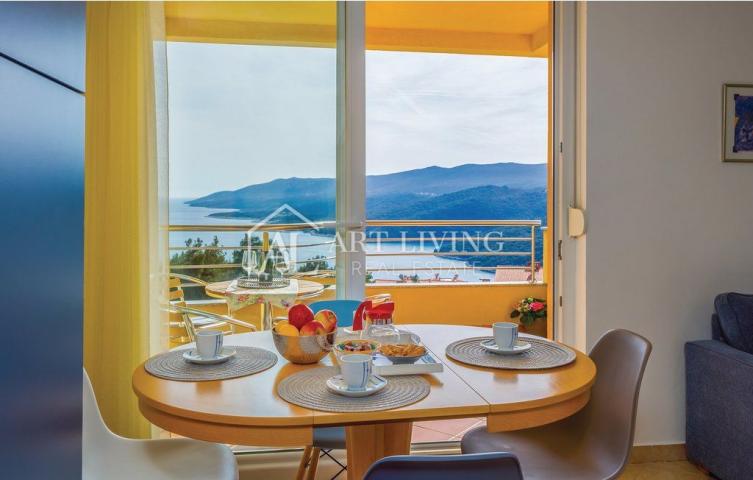 Istria, Rabac - a nice two-bedroom apartment with a pool and a panoramic sea view