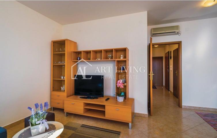 Istria, Rabac - a nice two-bedroom apartment with a pool and a panoramic sea view