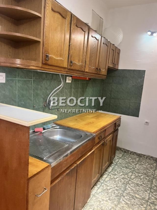 Novi Sad, Centar, Zemljane Ćuprije, 3. 0, 60m2, 400EUR