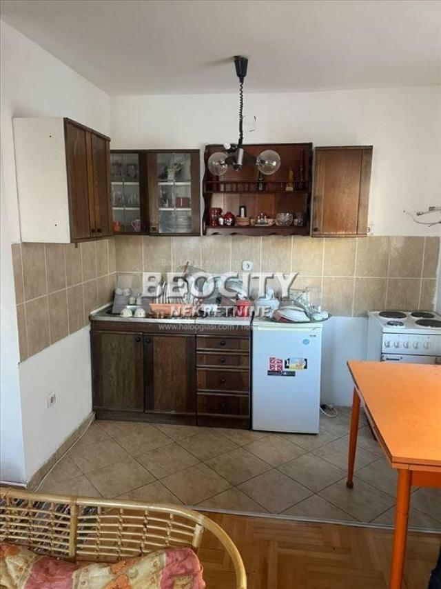 Rakovica, Petlovo brdo, Rasinska, 1. 5, 44m2, 92000EUR