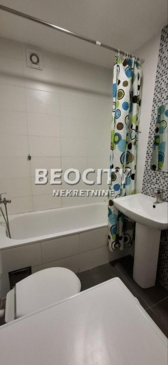 Novi Sad, Bulevar patrijarha Pavla, Somborska, 1. 5, 38m2, 360EUR