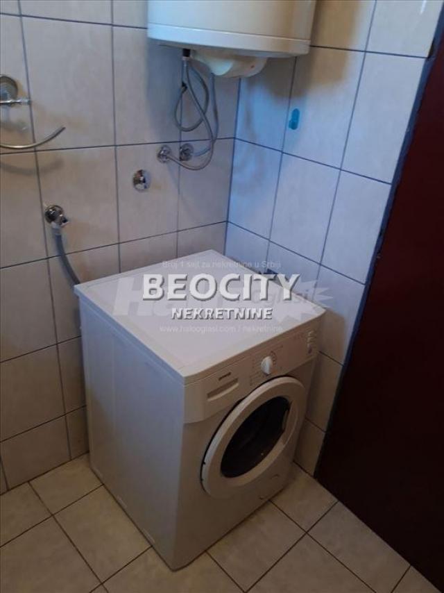 Novi Sad, Centar, Skerlićeva, 1. 0, 40m2, 300EUR