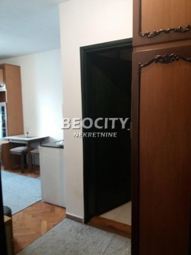 Novi Sad, Centar, Šafarikova, 0. 5, 20m2, 230EUR