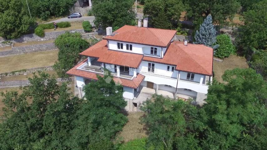 House Poljane, Opatija - Okolica, 500m2