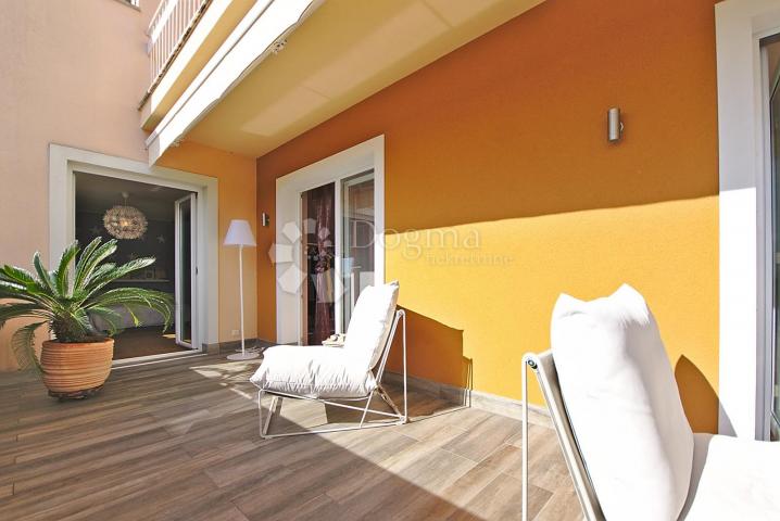 Flat Opatija, 300m2