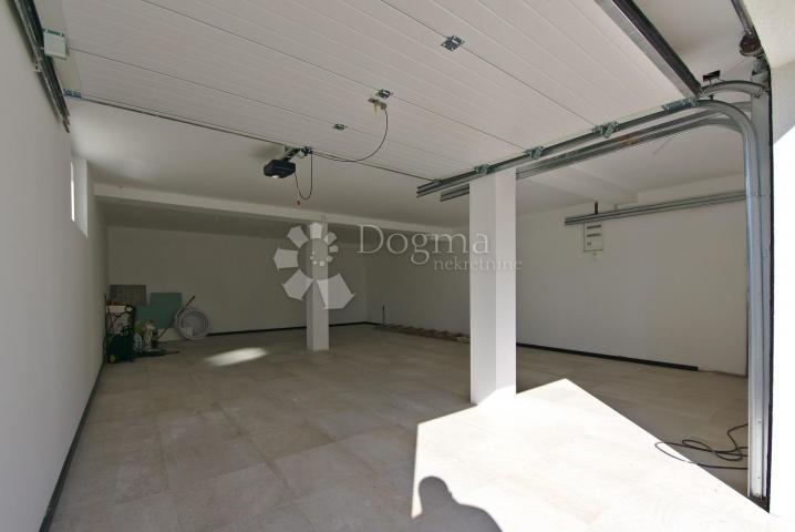 House Crikvenica, 375m2