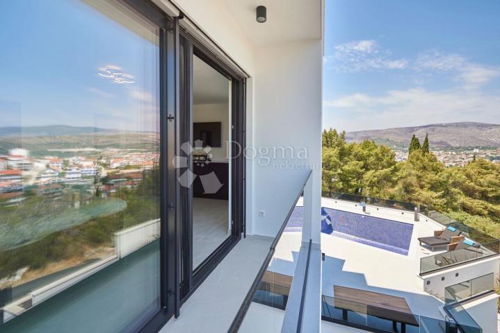 House Trogir, 370,09m2