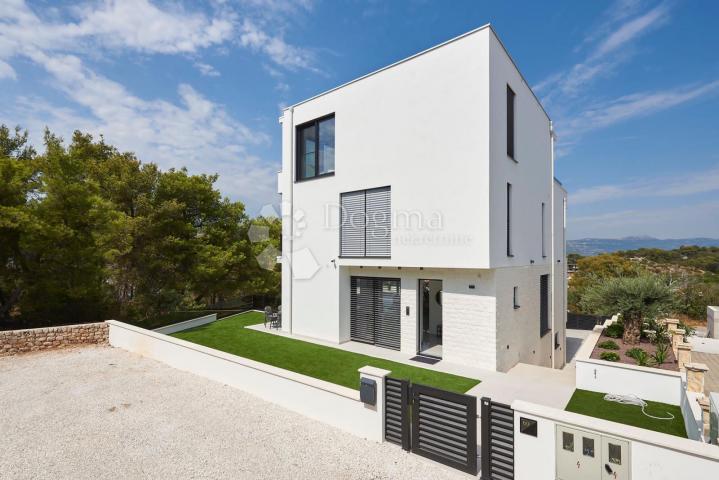 Haus Trogir, 370,09m2