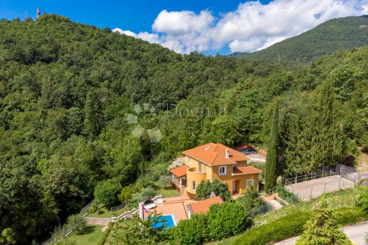 House Veprinac, Opatija - Okolica, 1.221m2