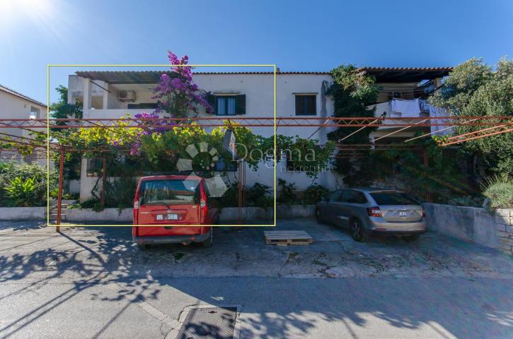 House Supetar, 250m2