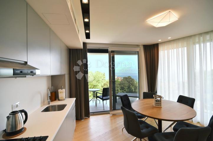 House Opatija - Centar, Opatija, 641m2