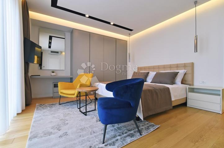 House Opatija - Centar, Opatija, 641m2