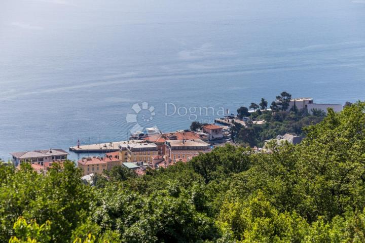 Opatija na dlanu