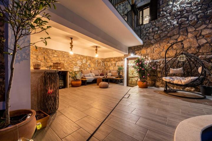 House Risika, Vrbnik, 254m2