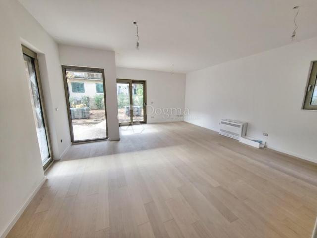 Flat Lučac, Split, 81,68m2