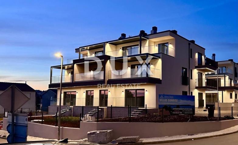 PULA, MEDULIN - larger apartment with a terrace overlooking the sea in a new building, 100m from the