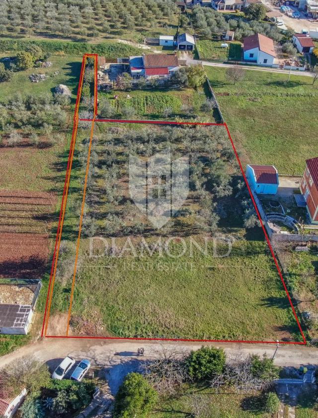 Land Pula, 2.931m2