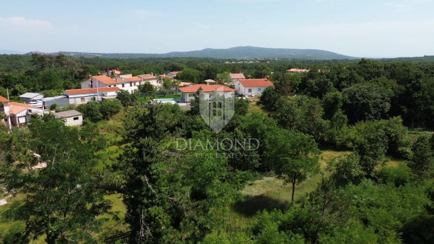 Labin, okolica, prostrano građevinsko zemljište