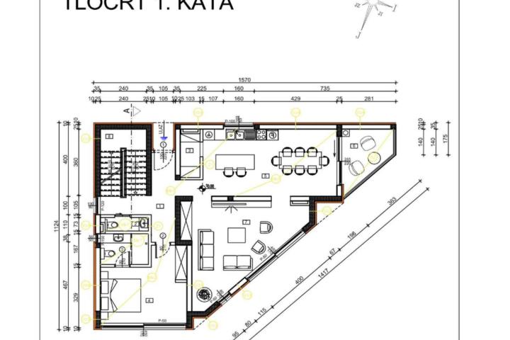 Hvar, Sv. Neđelja, atraktivno građevno zemljište površine 455 m2, udaljeno 75 m od mora. 