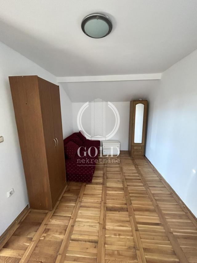 IZDAVANJE Kuća: NOVI SAD-Novi Sad-Adice, Slavka Rodića, 150. 00m2, 400eur ID#7981