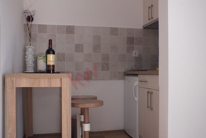 
				Kopaonik, uknjižen apartman, prodaja
			