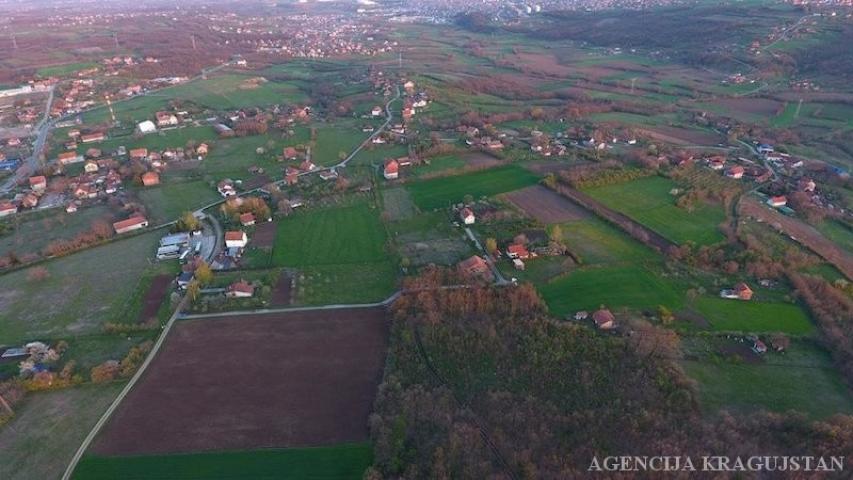 Prodaja, Poljoprivredno zemljište, 109. 37m2 , Kragujevac