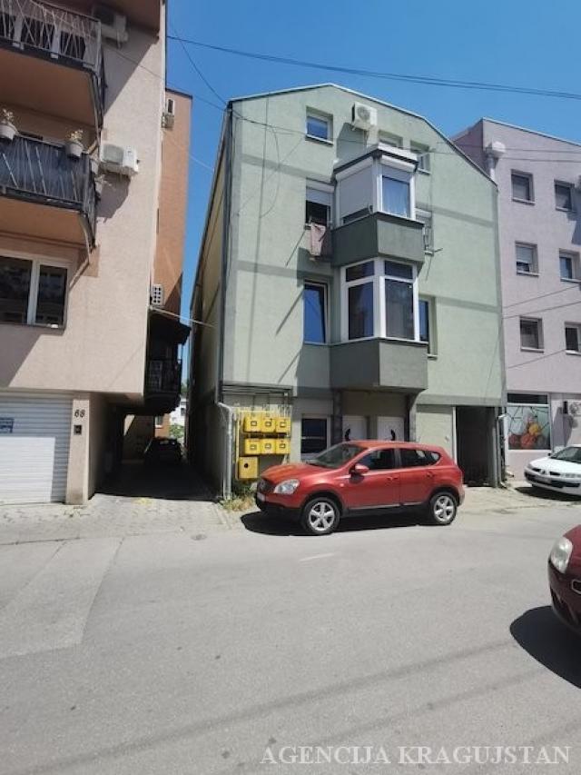 Prodaja, Lokal, 90. 00m2 , Erdoglija