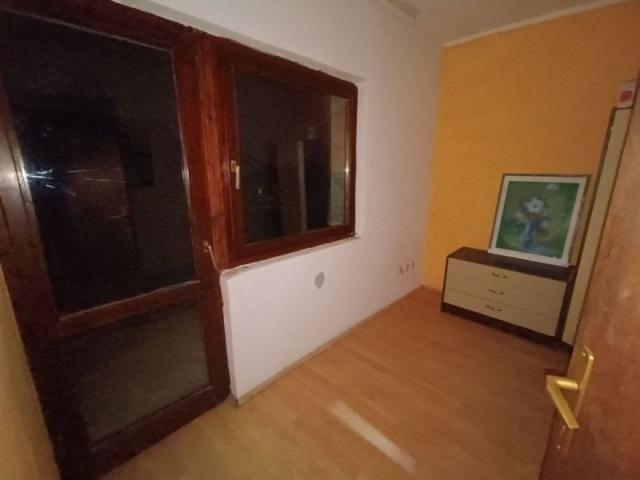 - Komforna kuća na Sajlovu - Plac 447m2