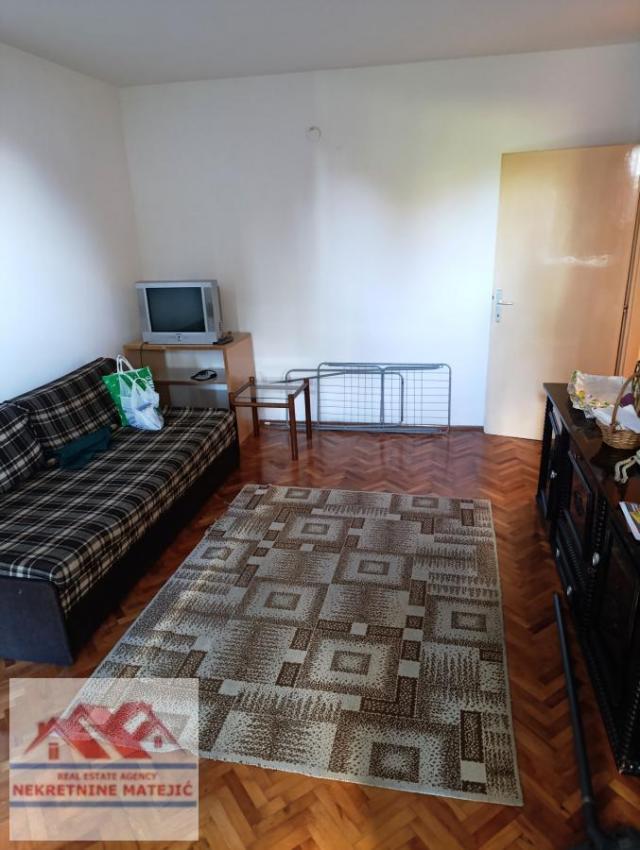 STAN STANOVO 43M2, VIS. PRIZEMLJE, CG, —42. 900 E