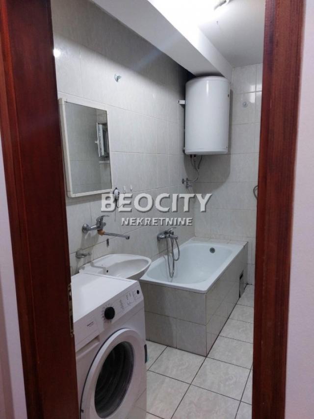 Novi Sad, Centar, Skerlićeva, 1. 5, 40m2, 330EUR