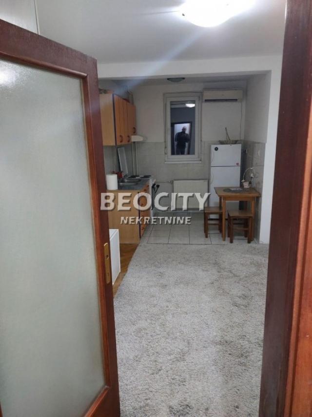 Novi Sad, Centar, Skerlićeva, 1. 5, 40m2, 330EUR