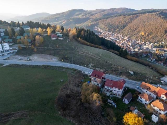 Prodaje se građevinsko zemljište 1325 m2, Zlatar, Nova Varoš