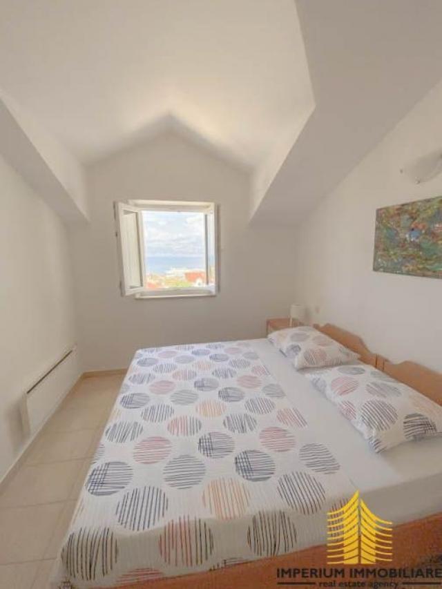 Penthouse u Supetru, Otok Brač Idealno za Odmor i Investiciju PRILIKA!