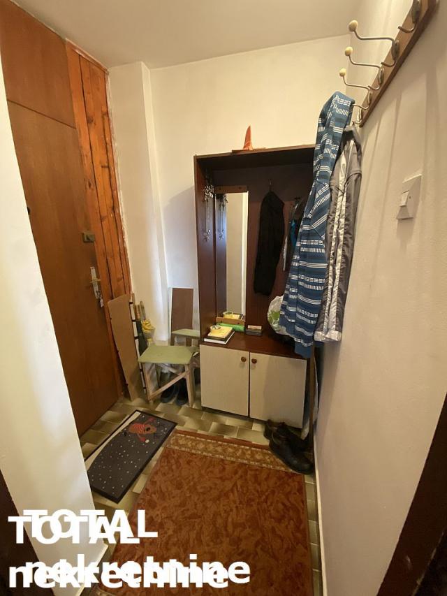 2. 5 Dvoiposoban stan NOVI SAD, 175100€