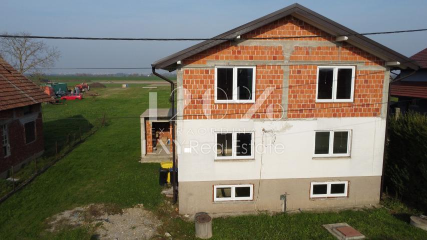 PRODAJA: Kuca, Zagreb, Odranski Obrež, 270m2