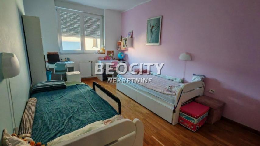 Novi Sad, Sajam, Branka Bajića, 3. 0, 66m2, 166000EUR