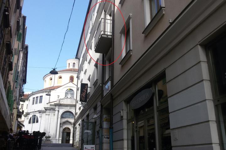 Rijeka, stan u centru, NKP 60, 03m2