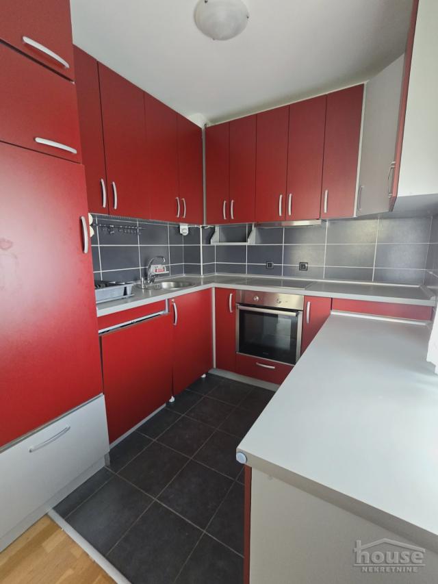 Stan NOVI SAD, BULEVAR EVROPE, kv: 110, € 185000, ID: 1061803