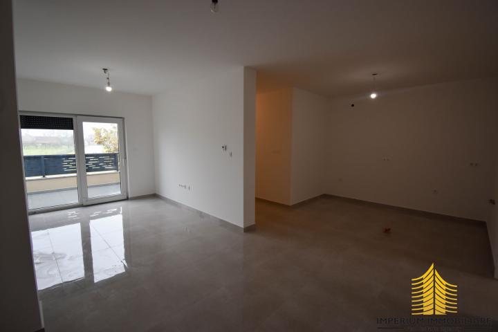 Stan: Zagreb (Brezovica), 80. 00 m2, trosoban, NOVOGRADNJA