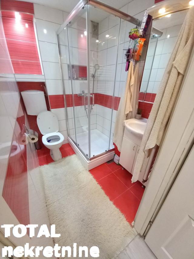 2 Dvosoban stan NOVI SAD, 133900€