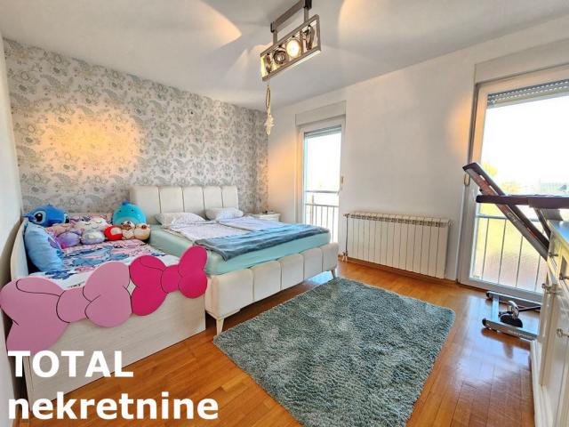 4 Četvorosoban stan NOVI SAD, 370800€