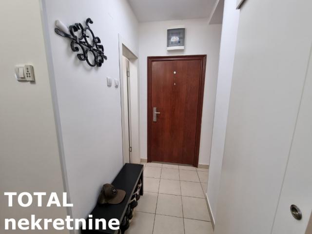 3 Trosoban stan NOVI SAD, 147300€