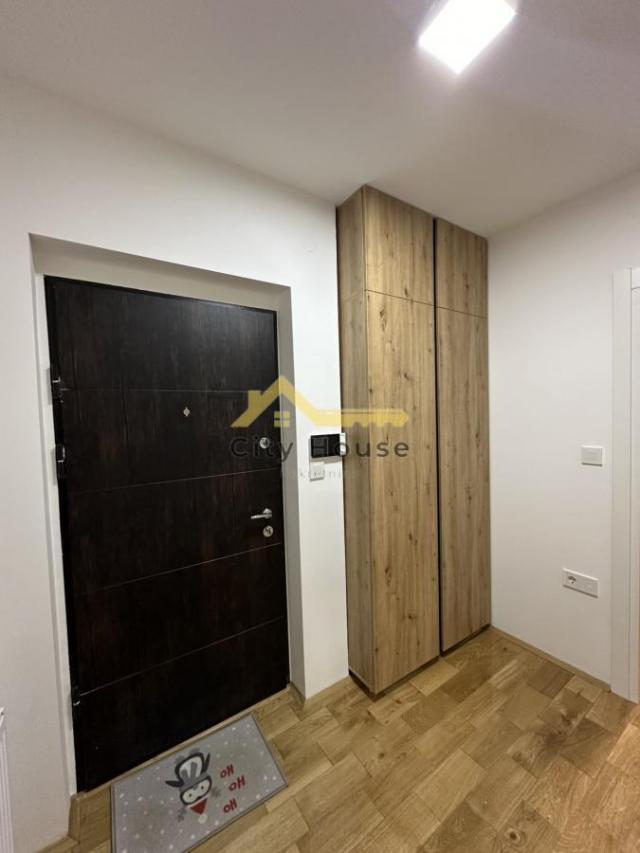 Nova nameštena Garsonjera za izdavanje, Vožda Karađorđa,  33m² 400€