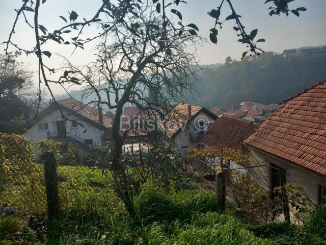 Prodaja, Zagreb, Gornja Kustošija, dvojna kuća s garažom, velika okućnica