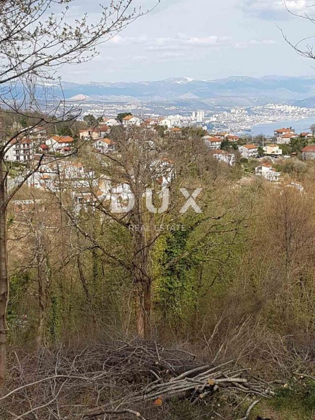 OPATIJA, BREGI - građevinski teren 1945m2 s pogledom na more za poslovno- stambenu ili stambenu zgra