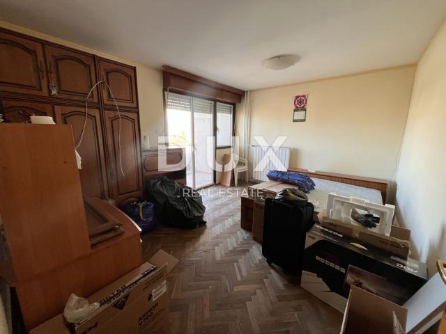 RIJEKA, TURNIĆ - 2 bedroom apartment with balcony and sea view